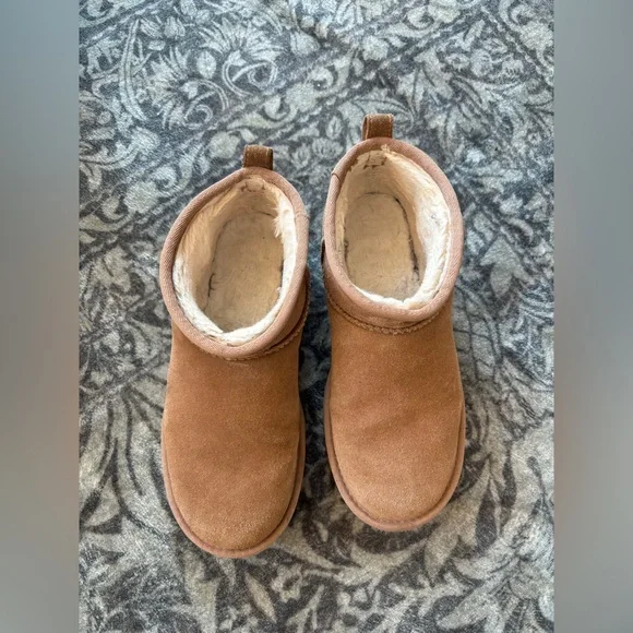 Chestnut Ugg Mini Platform - Picture 5 of 6